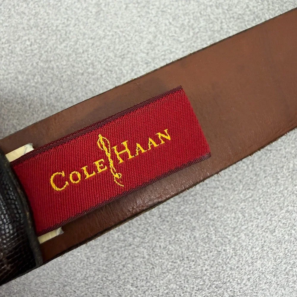 Cole Haan Brown Leather Belt Size 40 Mens Lizard Grain Silver Buckle Dress 1.25
